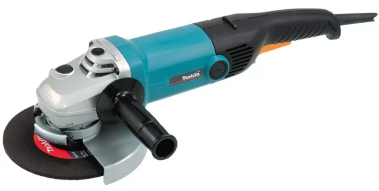 Угловая шлифмашина Makita GA7010C УШМ Болгарка купить в Ижевске