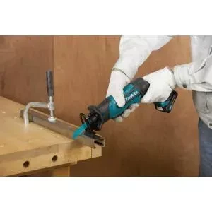 Пила сабельная аккумуляторная Makita JR105DWAE купить в Ижевске
