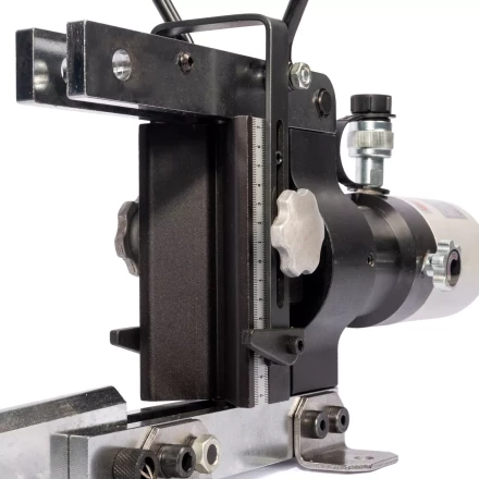 Шиногиб гидравлический автономный КВТ ШГА-150 с радиусом гиба 5 и 10 мм для шин шириной до 150 мм (89729) купить в Ижевске