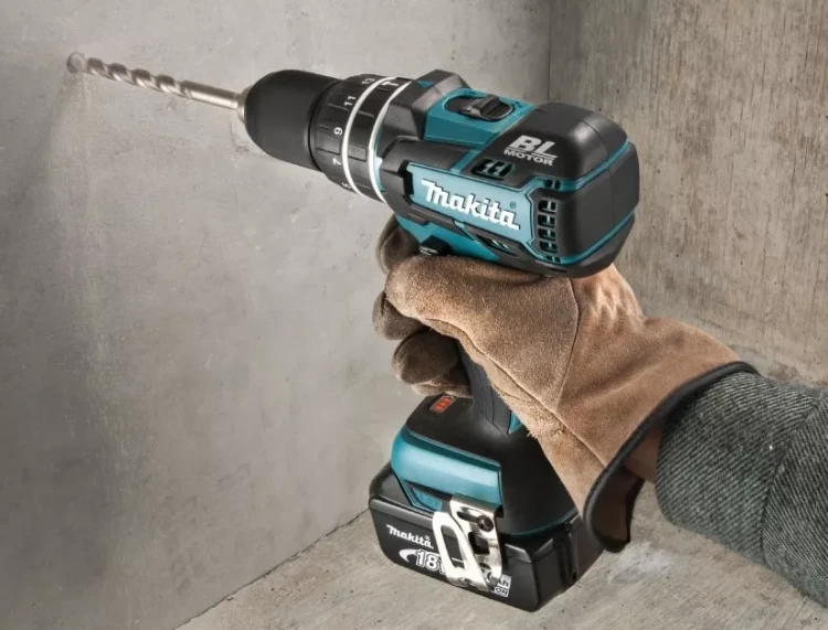 Дрель-шуруповерт аккумуляторная Makita DHP480RME купить в Ижевске
