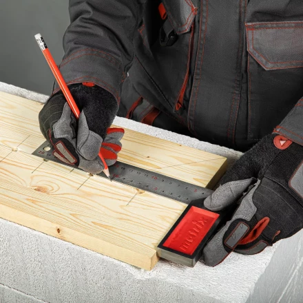 Угольник стальной Matrix, 250 мм, градуировка 32390 купить в Ижевске