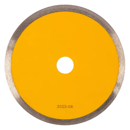 Диск алмазный сплошной, супертонкий, 180 х 25,4 мм, горячее прессование, мокрое резание// Denzel 73158 купить в Ижевске