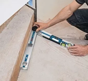 Угломер цифровой BOSCH GAM 220 купить в Ижевске