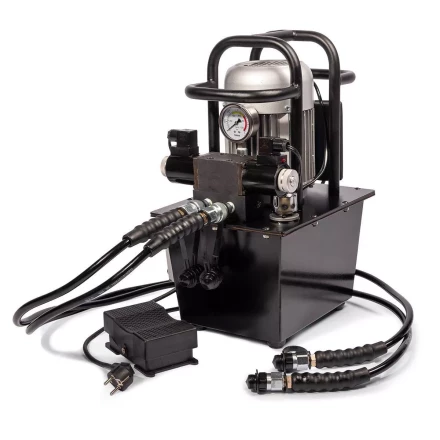 Насосная гидравлическая станция двухканальная КВТ ПМЭ-7100-К2 объем маслобака 10.0 л (230 В/50 Гц) (91800) купить в Ижевске