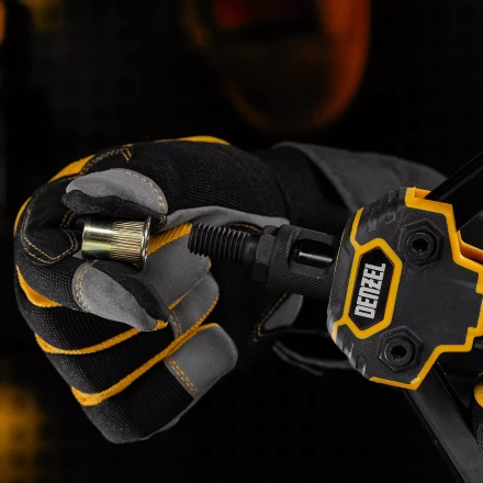 Заклепки резьбовые Denzel, стальные, оцинкованные, М12, пластиковый кейс, 25 шт., 40606 купить в Ижевске