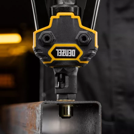 Заклепки резьбовые Denzel, стальные, оцинкованные, М12, пластиковый кейс, 25 шт., 40606 купить в Ижевске