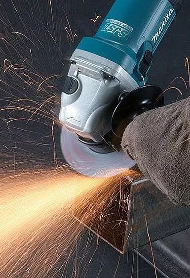 Шлифмашина Makita УШМ GA6040С купить в Ижевске