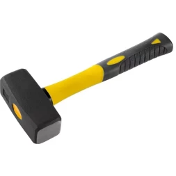 Кувалда STAYER "PROFI" кованая с двухкомпонентной фиберглассовой ручкой, 1,5кг 20052-15