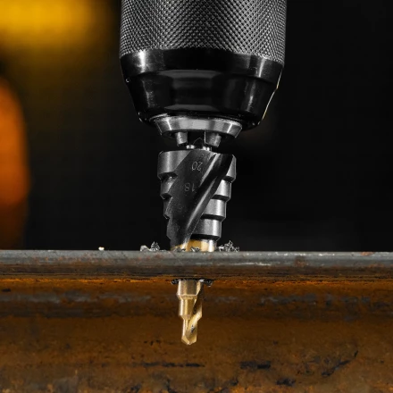 Сверло ступенчатое Denzel 723603 4-6-8-10-12-14-16-18-20 мм, Р6М5, 6-гр. хвостовик купить в Ижевске