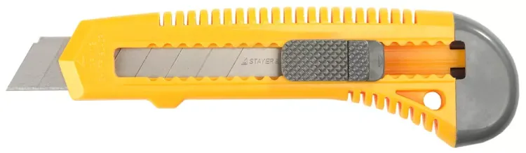 Нож STAYER "STANDARD" с выдвижным сегмент. лезвием, пластмасс.,18мм 0911 купить в Ижевске