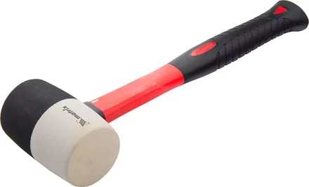 Киянка резиновая, 680 г, черно-белая резина, фибергласовая рукоятка MATRIX 11172 купить в Ижевске