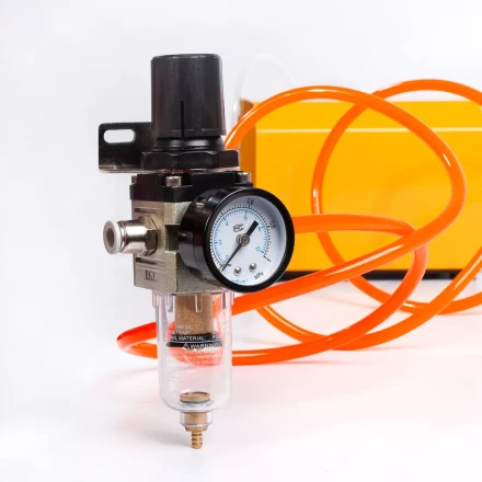 Пресс-клещи пневматические КВТ ПКП-01 для опрессовки наконечников и разъемов матрицами МПК (85396) купить в Ижевске