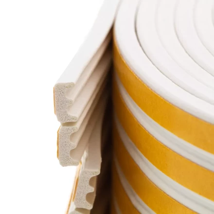 Уплотнитель резиновый, 24 м, профиль &quot;E&quot;, белый Сибртех 88905 купить в Ижевске