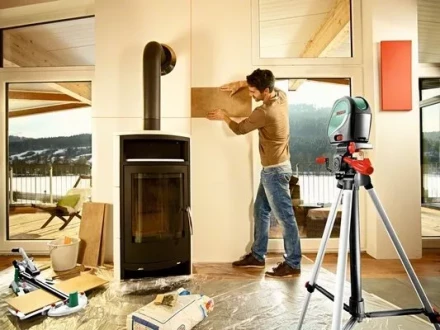 Лазерный нивелир BOSCH Universal Level 3 Set (0.603.663.901) купить в Ижевске