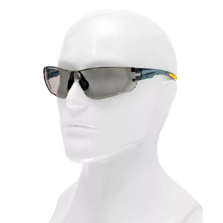 Очки защитные открытые Denzel 89200, поликарбонатные, дымчатая линза купить в Ижевске