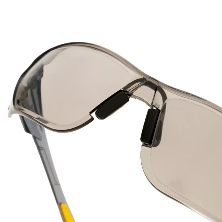 Очки защитные открытые Denzel 89200, поликарбонатные, дымчатая линза купить в Ижевске