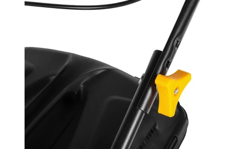 Бензиновая газонокосилка CHAMPION LM4215 купить в Ижевске