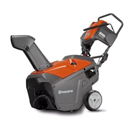Бензиновый снегоуборщик Husqvarna ST 151 купить в Ижевске