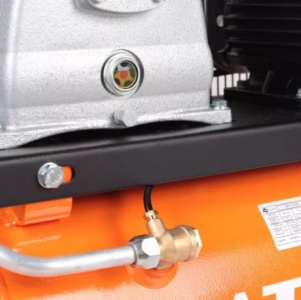 Компрессор масляный поршневой ременной PATRIOT REMEZA СБ 4/С-50 LB 30 A купить в Ижевске