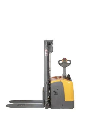 Штабелер самоходный 2,0 т 4,5 м XILIN CDDK20 24/300 В/Ач ЭУР, выдв. опоры (с платформой) 1005280 купить в Ижевске