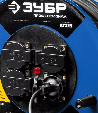 Удлинитель на катушке &quot;КГ 325&quot;, 50 м, 4000 Вт, 4 гнезда, IP44, КГ 3х2,5 кв мм, ЗУБР 55079-50 купить в Ижевске