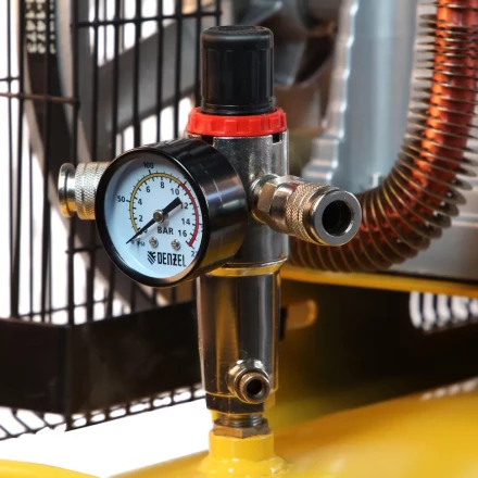 Компрессор воздушный, ременный привод BCI4000-T/100, 4.0 кВт, 100 литров, 690 л/мин Denzel 58123 купить в Ижевске