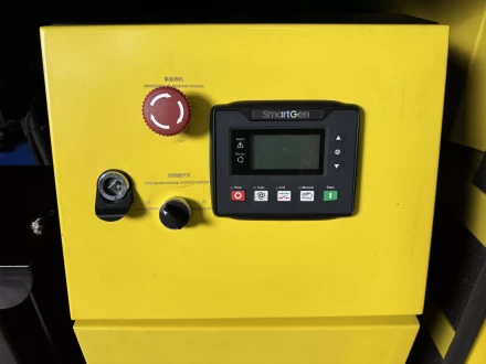 Дизельный генератор Vektor AD-70Y-T400 в шумозащитной кожухе купить в Ижевске