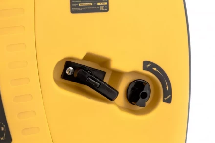 Генератор инверторный GT-3200iSE, 3.2 кВт, 230 В, бак 6 л, закрытый корпус, электростартер Denzel 94703 купить в Ижевске